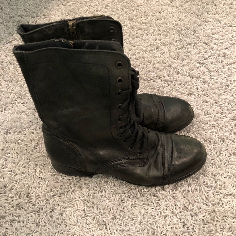 Steve Madden Troopa Combat boots